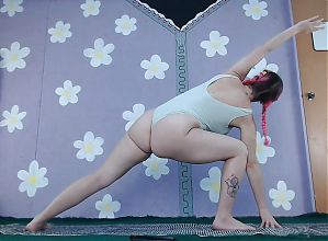 Yoga Workout Livestream Latina Flash Nip Slip